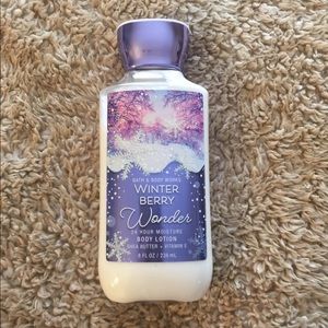 Bath and Body Works Winterberry Wonder body lotion